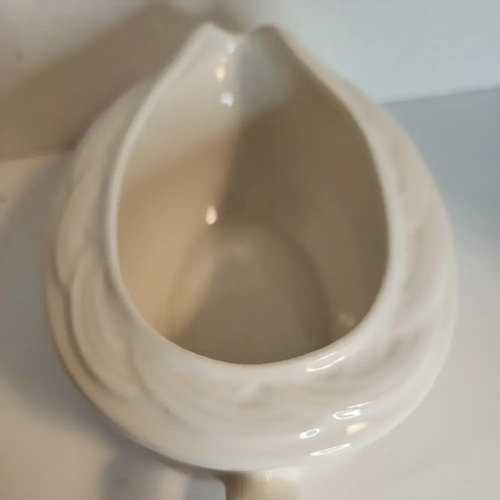 Pfaltzgraff SAUCE GRAVY BOAT Acadia White / Off White Woven Pattern Stoneware